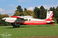 Auch der rot-weisse Patrouille Suisse Porter V-622 kam zum Einsatz